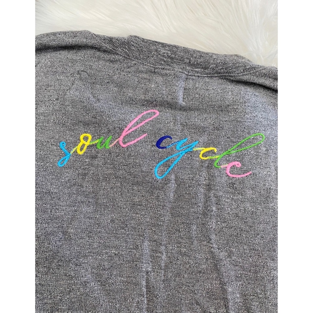 Monrow X SoulCycle Collab Throw on Henley Sweatershirt - Picture 4 of 7